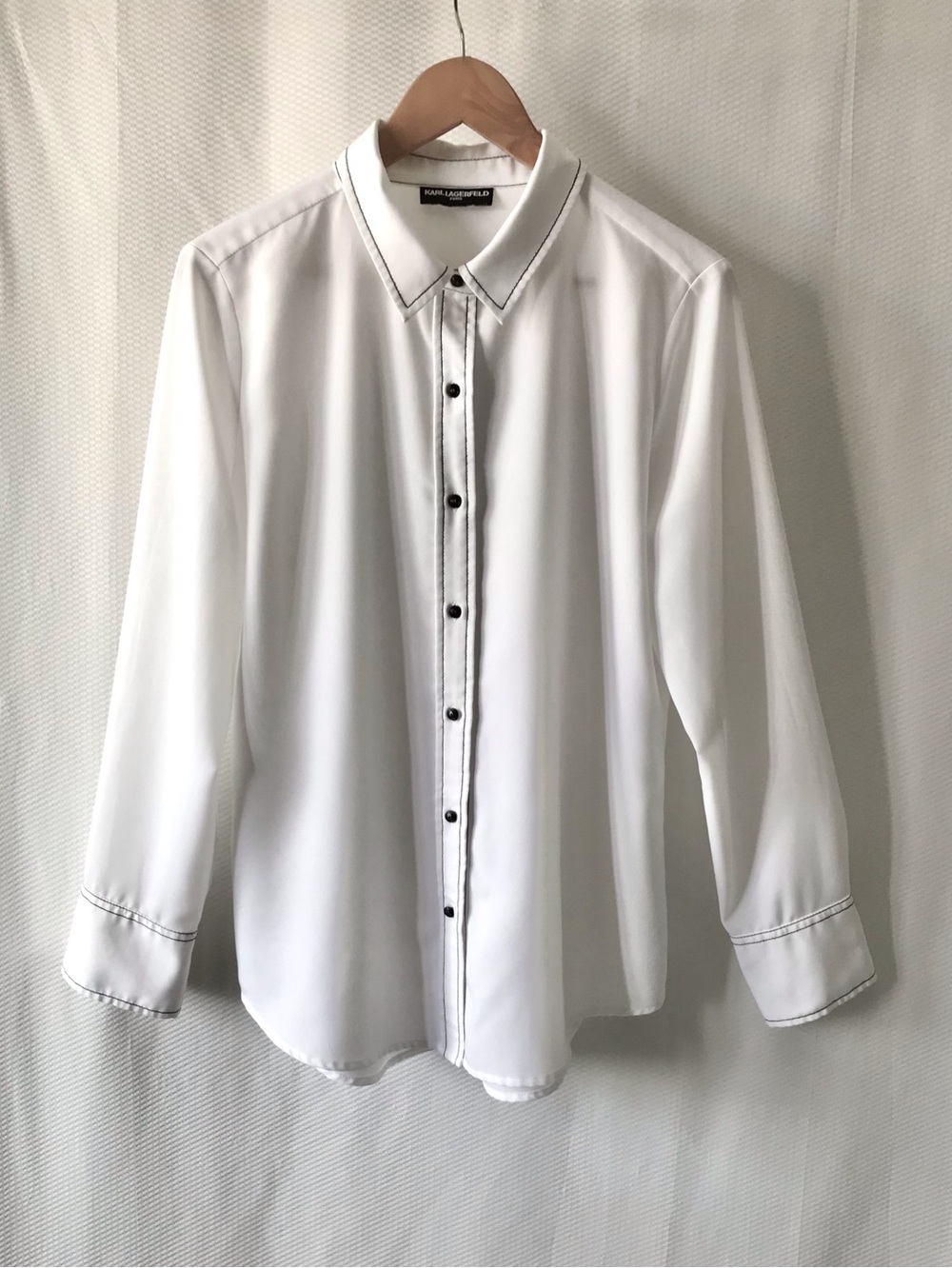 Karl Lagerfeld Paris White w/ Black Trim Blouse Button Up Shirt Size Large - Picture 7 of 9